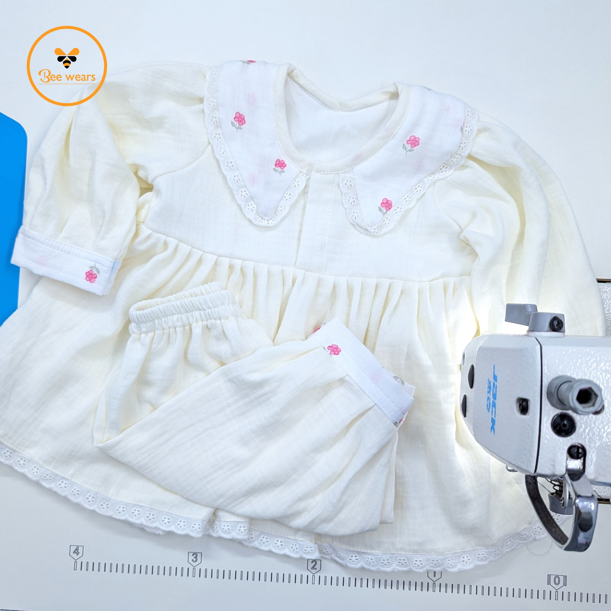 Muslin magic for your little one - Off White